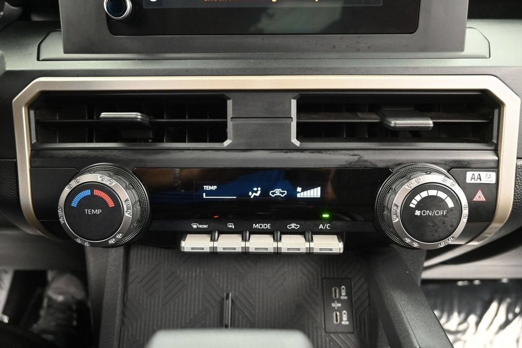 2025 Toyota Tacoma SR - Photo 21