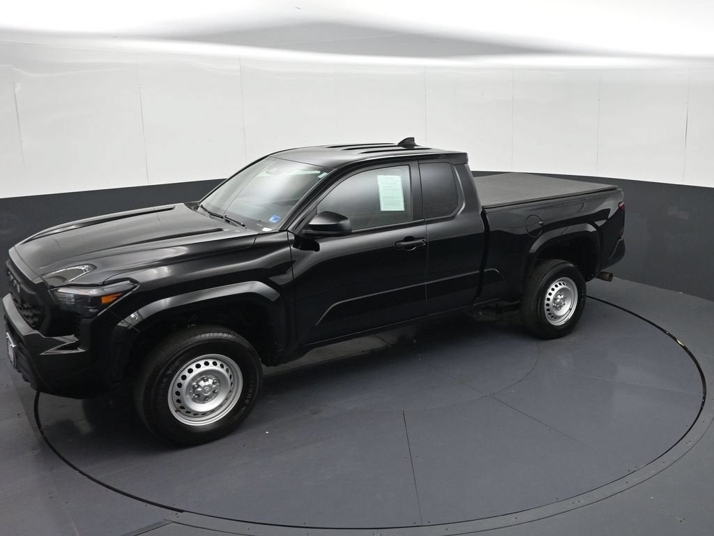 2025 Toyota Tacoma SR - Photo 23
