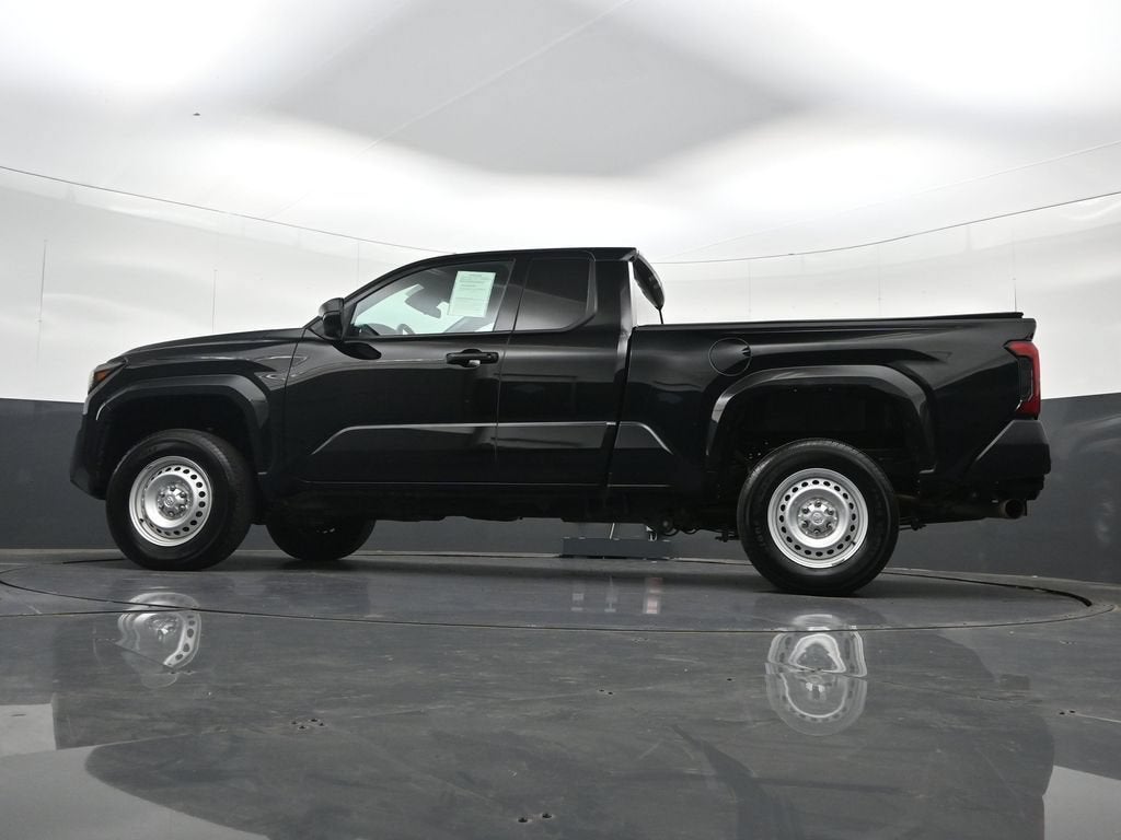 2025 Toyota Tacoma SR - Photo 32