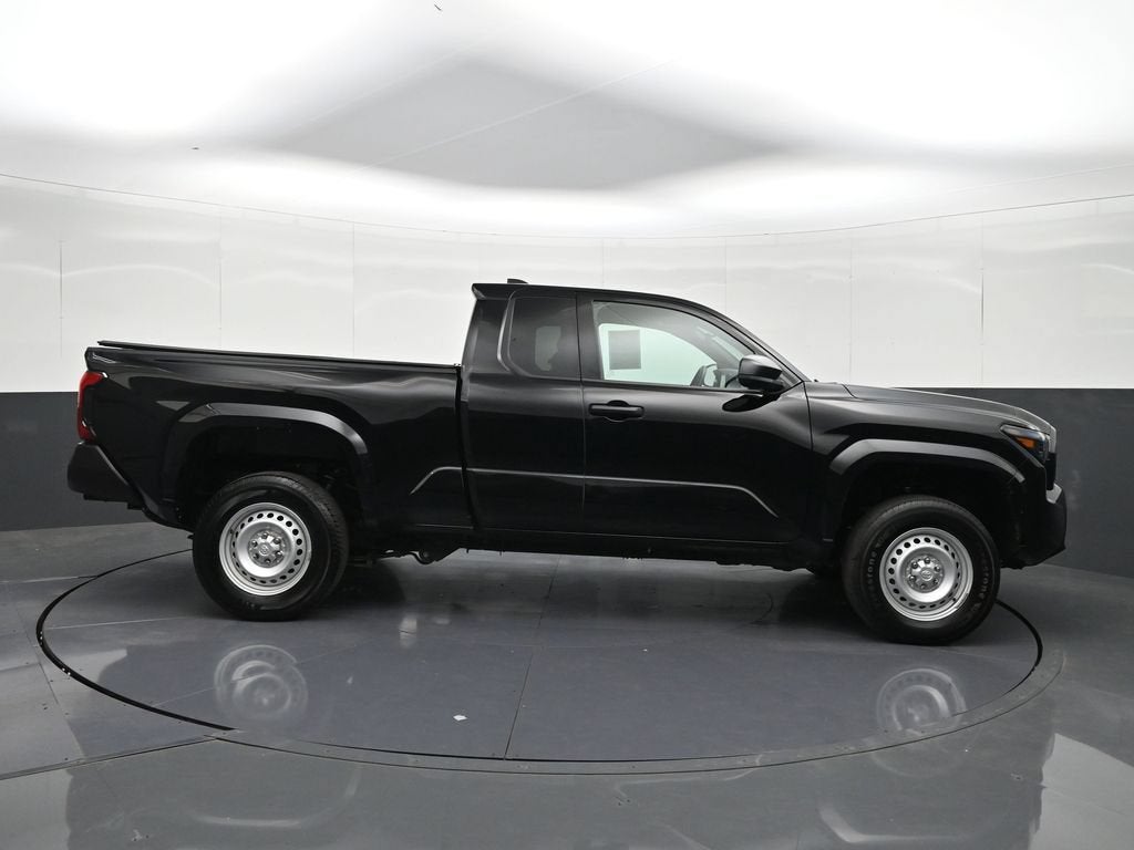 2025 Toyota Tacoma SR - Photo 6