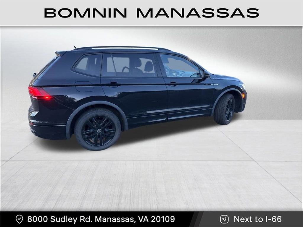2022 Volkswagen Tiguan SE R-Line Black