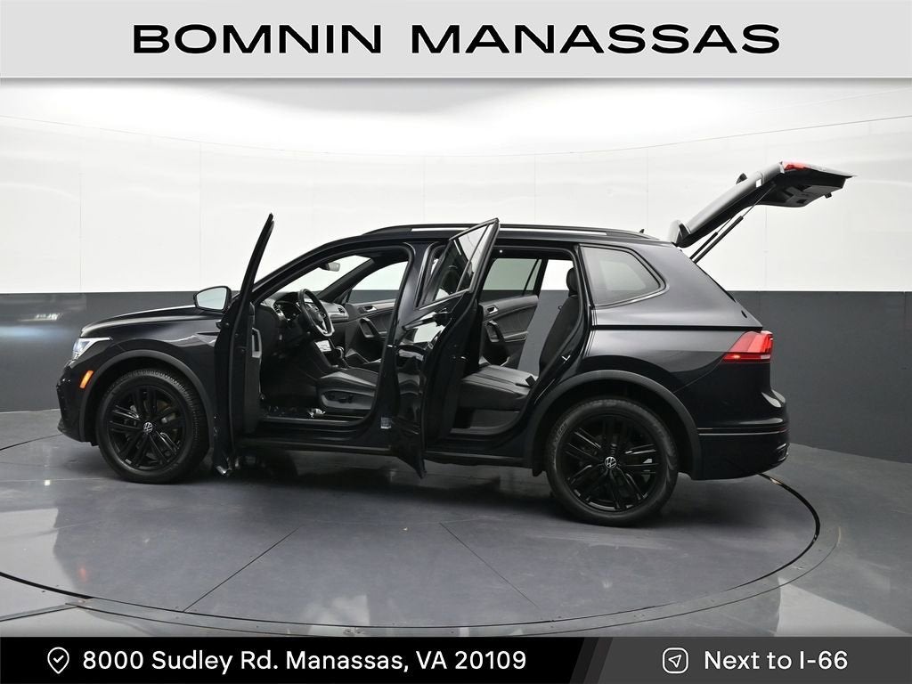 2022 Volkswagen Tiguan 2.0T SE R-Line Black