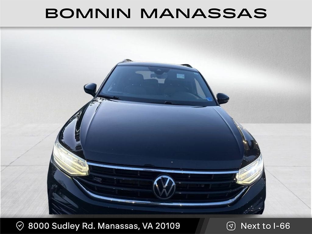 2022 Volkswagen Tiguan SE R-Line Black