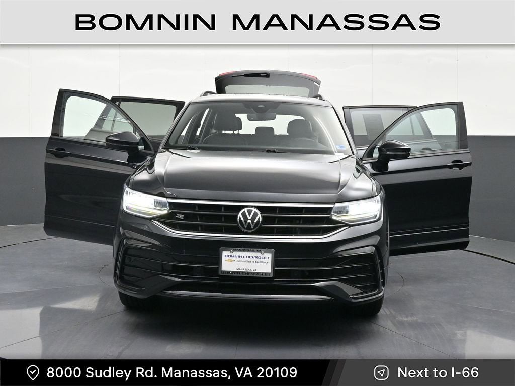 2022 Volkswagen Tiguan 2.0T SE R-Line Black