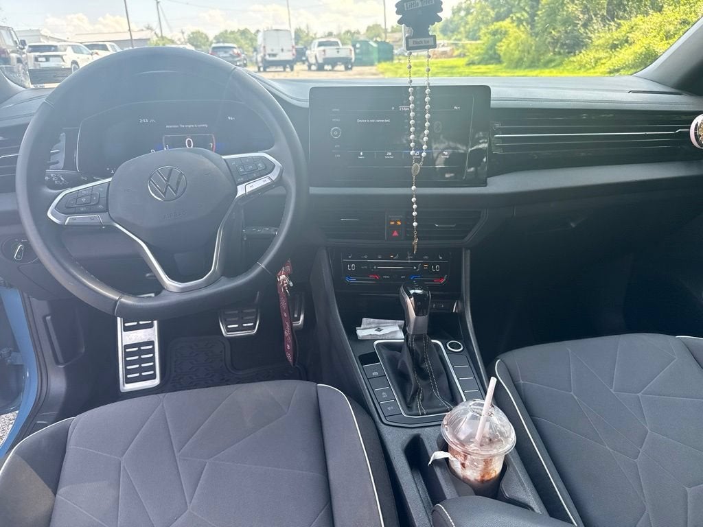 2025 Volkswagen Jetta 1.5T Sport