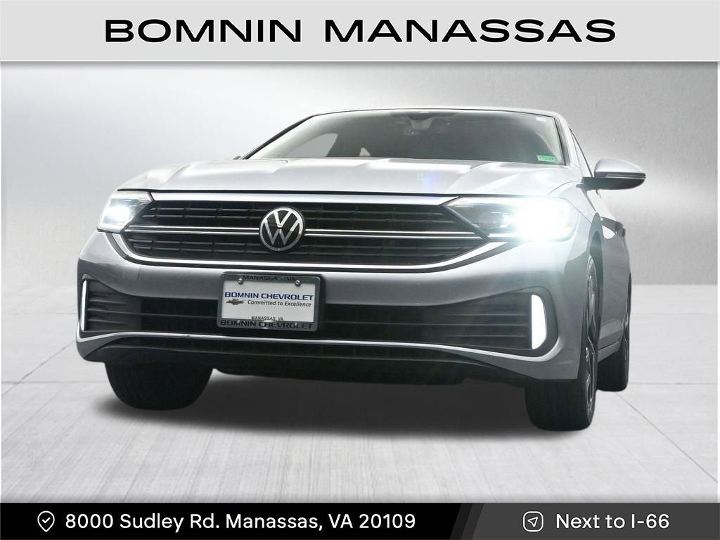 2023 Volkswagen Jetta SEL