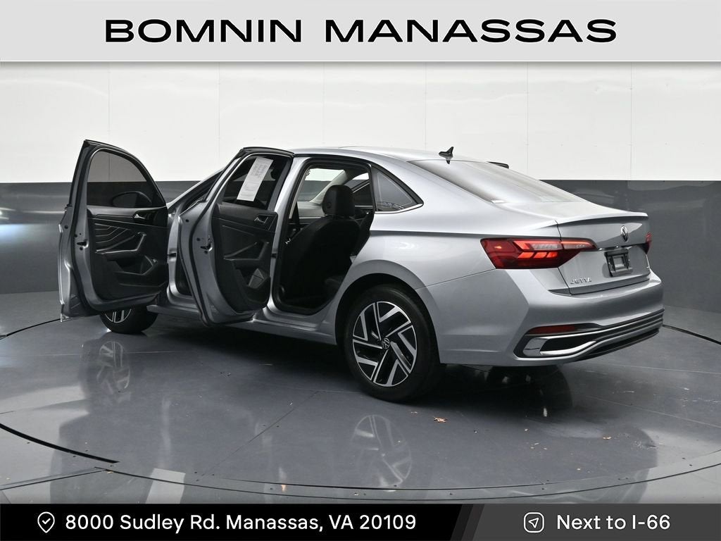 2023 Volkswagen Jetta SEL