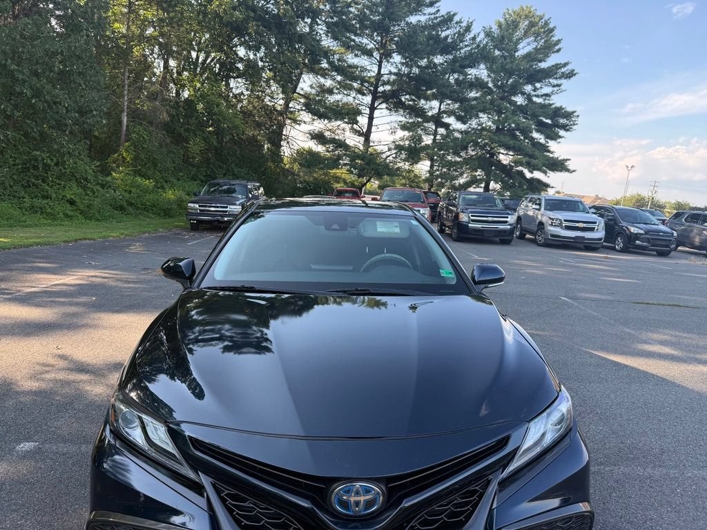 2021 Toyota Camry XSE Hybrid