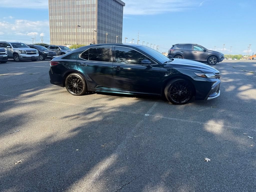 2021 Toyota Camry XSE Hybrid