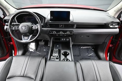 2023 Honda Pilot AWD Elite
