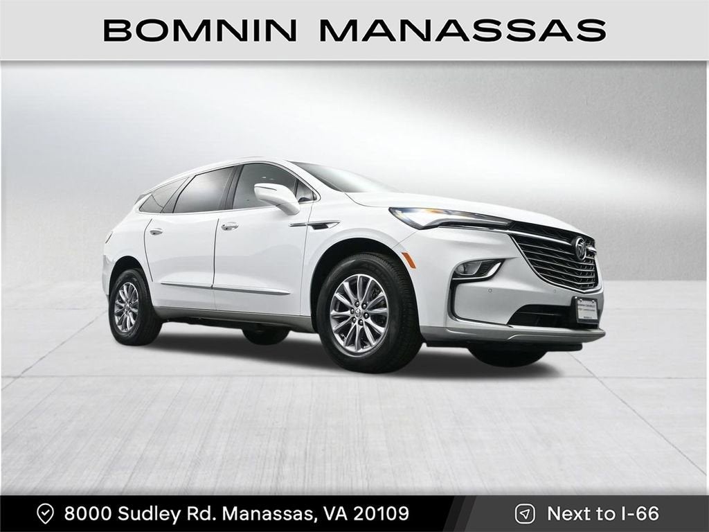 2023 Buick Enclave Essence