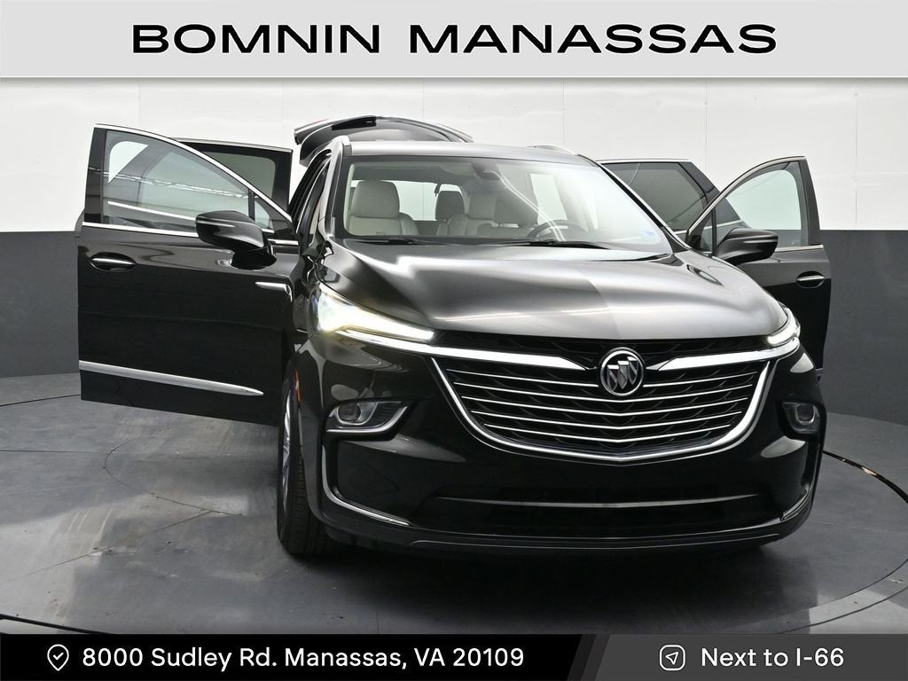 2023 Buick Enclave Essence