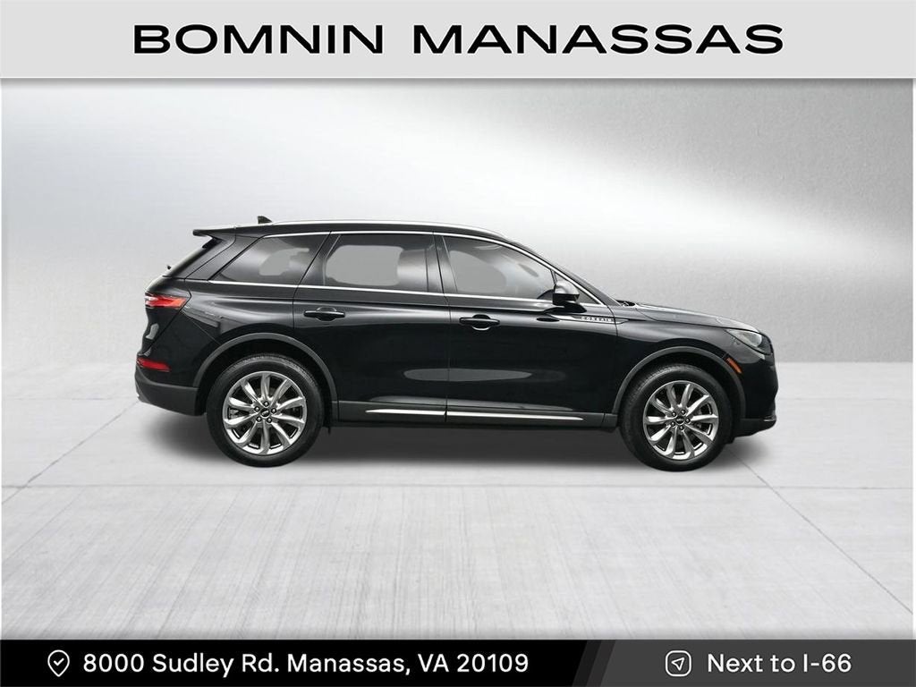 2022 Lincoln Corsair Standard