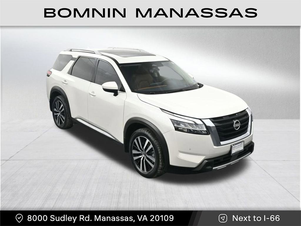 2024 Nissan Pathfinder Platinum