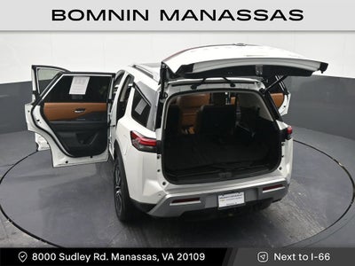 2024 Nissan Pathfinder Platinum