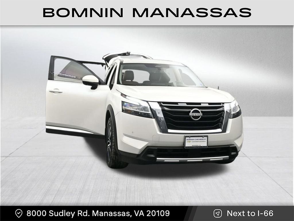 2024 Nissan Pathfinder Platinum