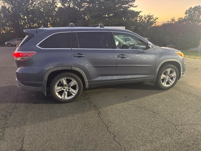 2014 Toyota Highlander Limited V6
