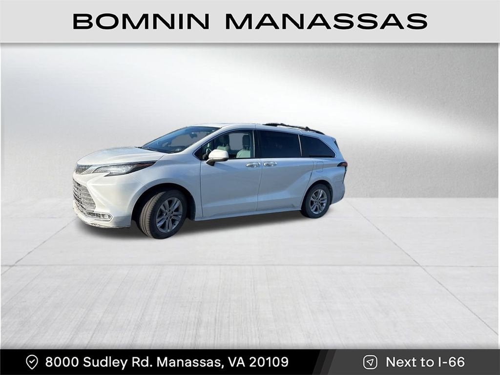 2022 Toyota Sienna XLE