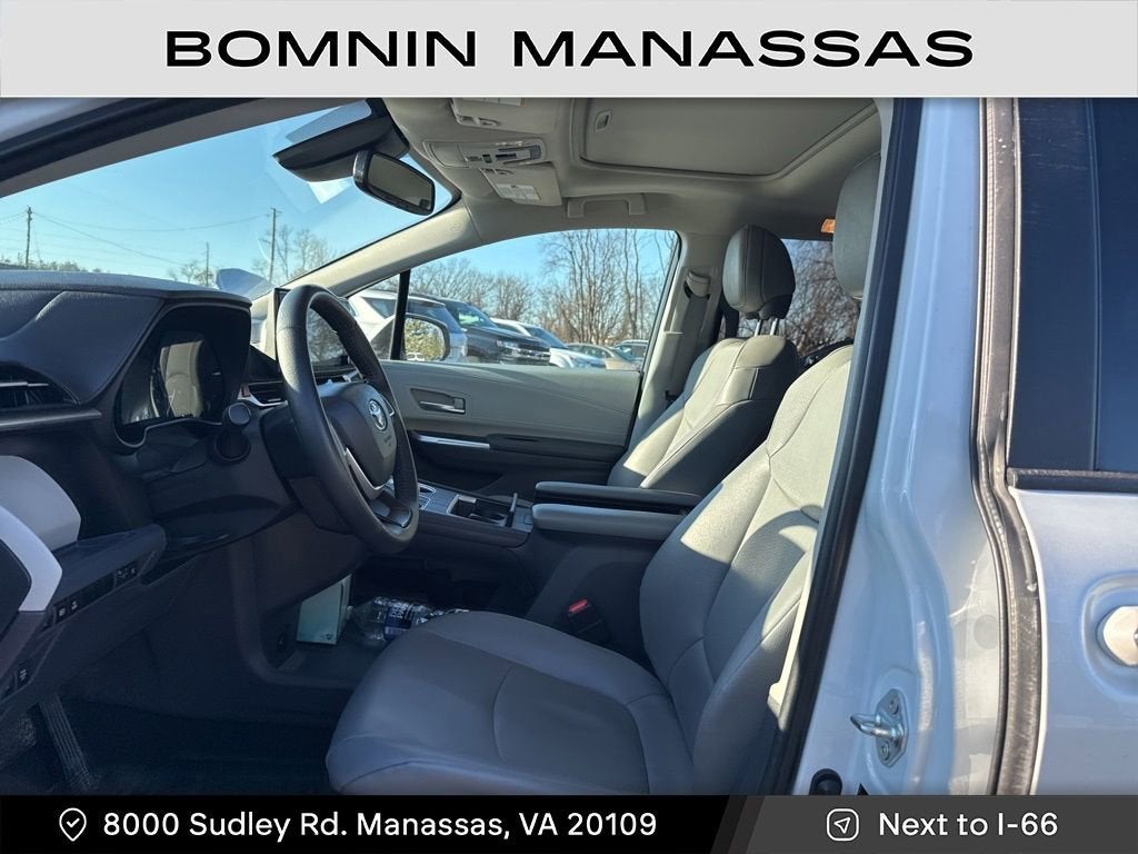 2022 Toyota Sienna XLE