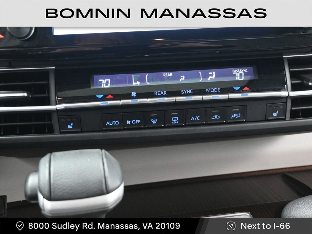 2024 Toyota Sienna XLE