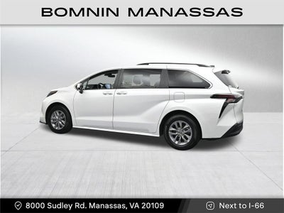 2024 Toyota Sienna XLE