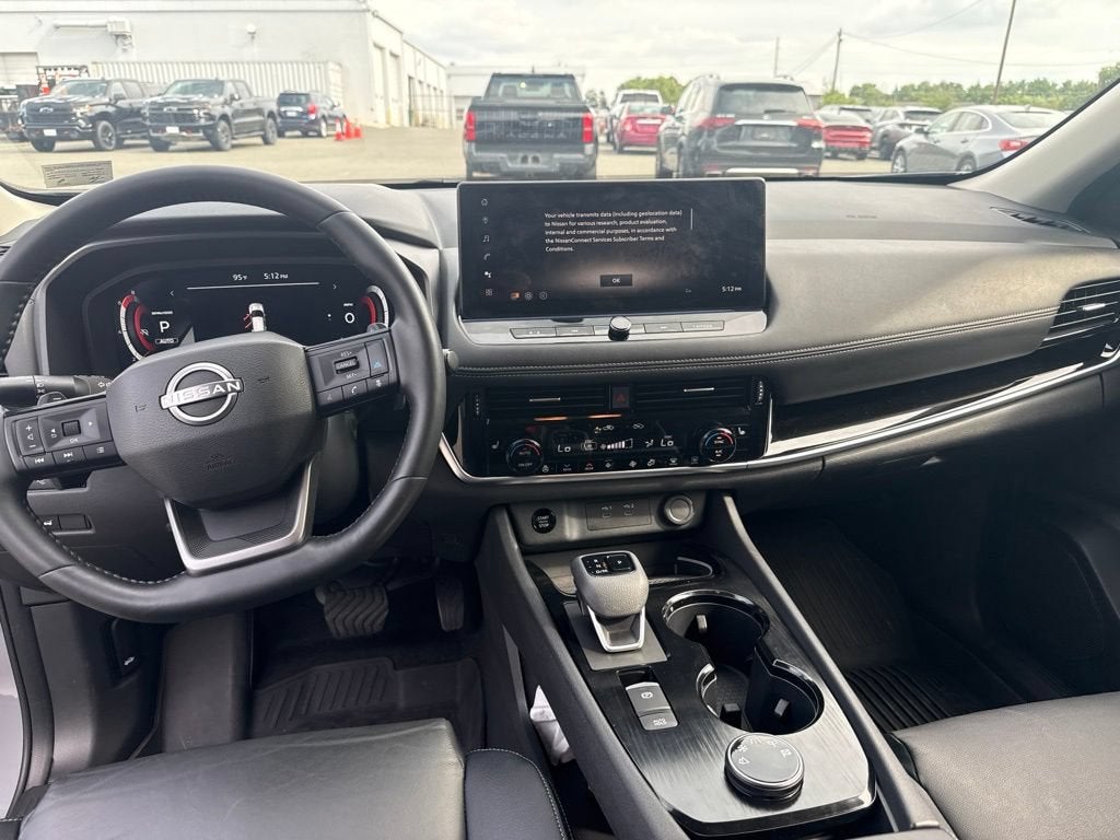 2025 Nissan Rogue SL Intelligent AWD