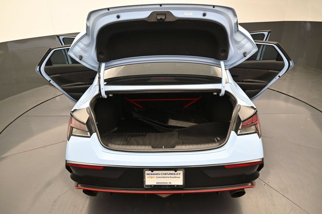 2025 Hyundai Elantra N - Photo 11