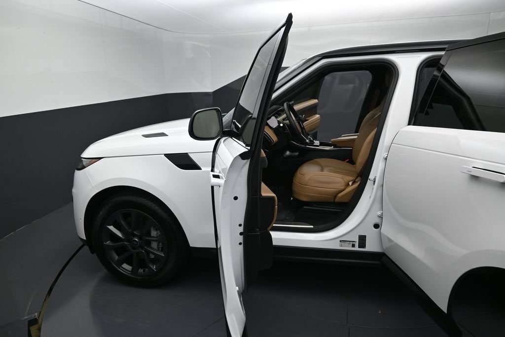 2024 Land Rover Range Rover Sport SE