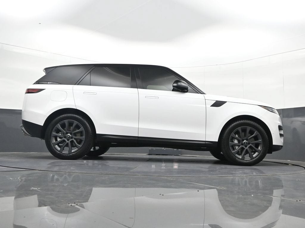 2024 Land Rover Range Rover Sport SE