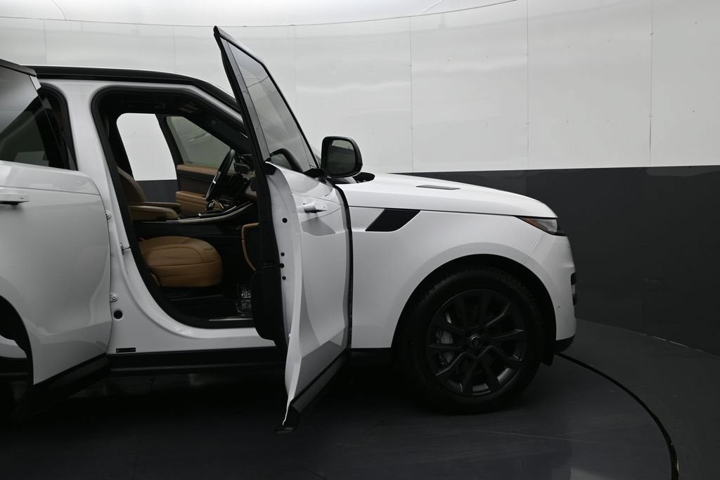 2024 Land Rover Range Rover Sport SE