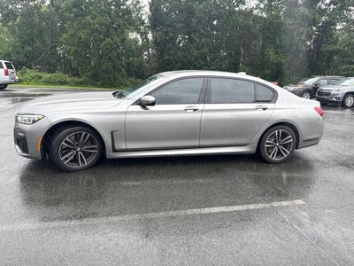 2022 BMW 750 i xDrive