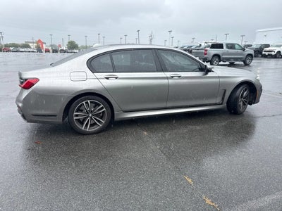 2022 BMW 750 i xDrive