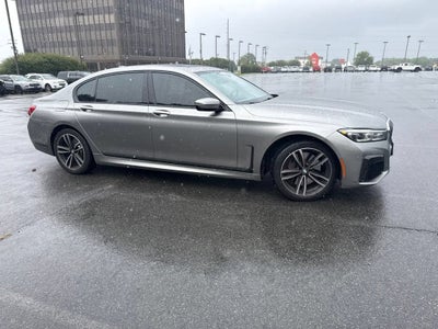 2022 BMW 750 i xDrive