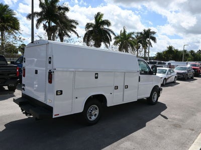 2025 Chevrolet Express Cutaway 3500 1WT