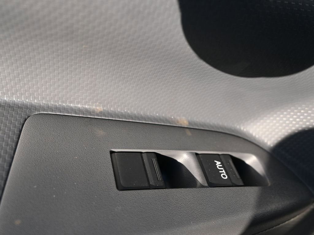 2025 Chevrolet Low Cab Forward 4500 Base