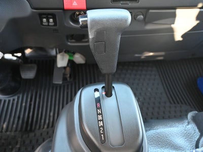 2025 Chevrolet Low Cab Forward 4500 HG Base